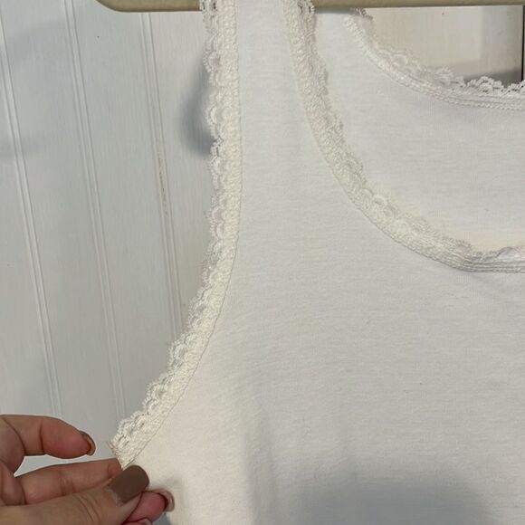 Jones New York Sport white tank top with lace size L - Picture 3 of 6